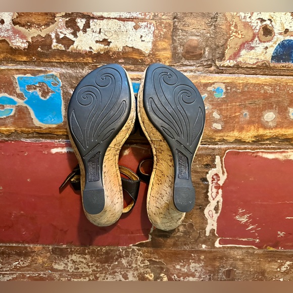 Born Leather Wedge Sandals - Picture 4 of 6